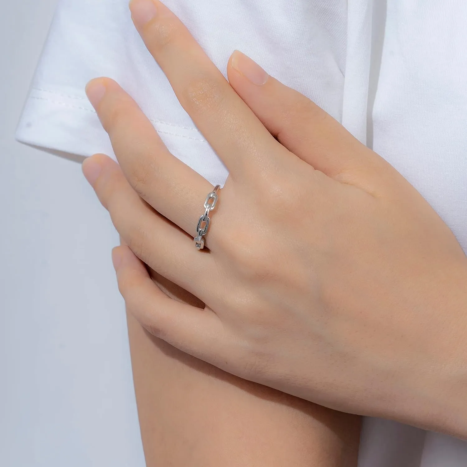 Amazon Essentials Plated Sterling Silver Chain Link Accent Ring