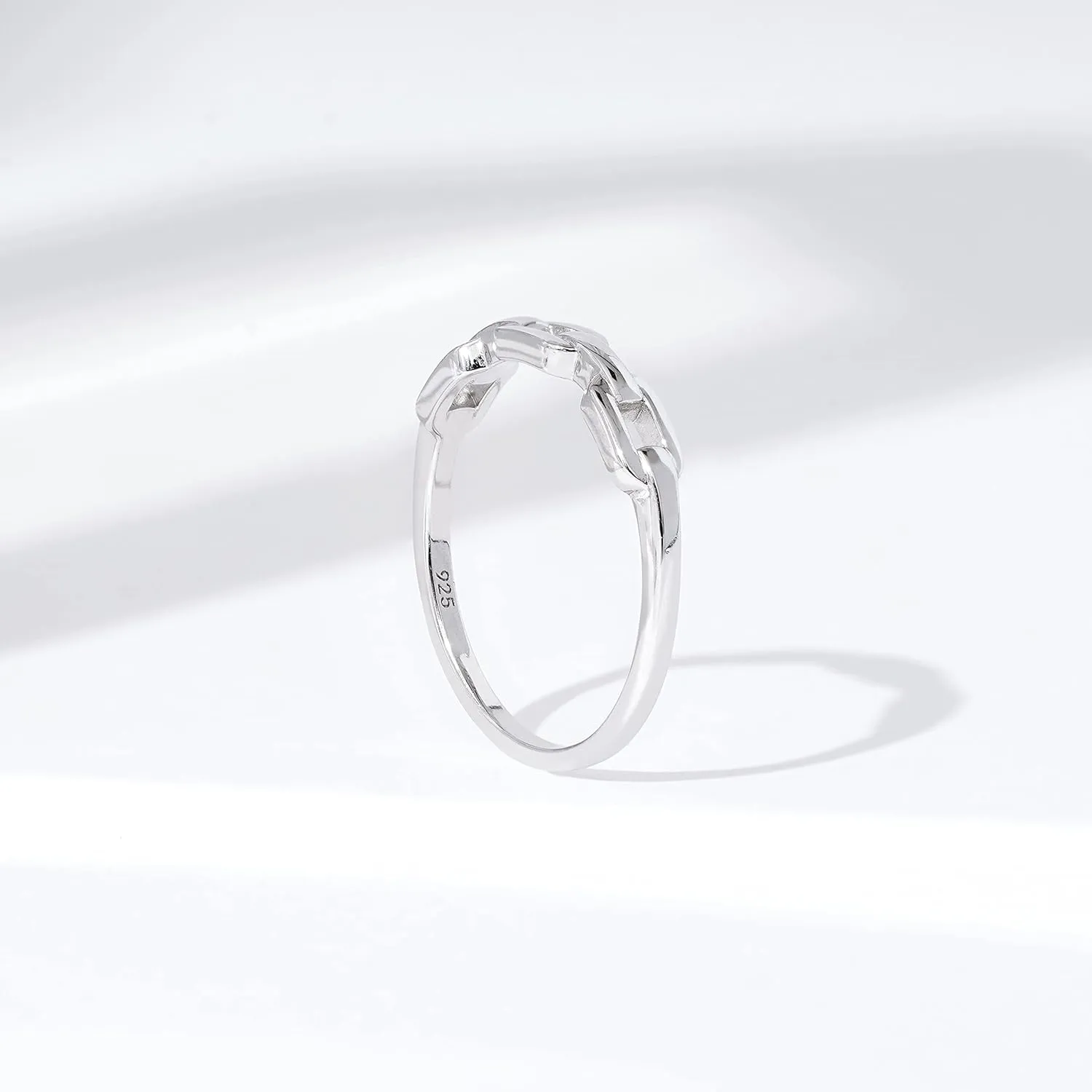 Amazon Essentials Plated Sterling Silver Chain Link Accent Ring