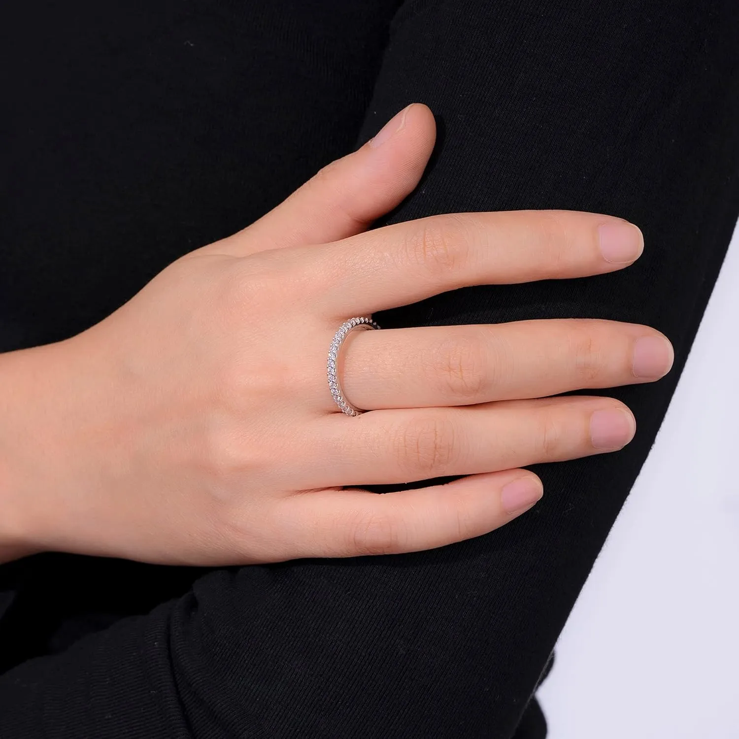 Amazon Essentials Rhodium Plated Single Row Pave Stackable Eternity Ring Size
