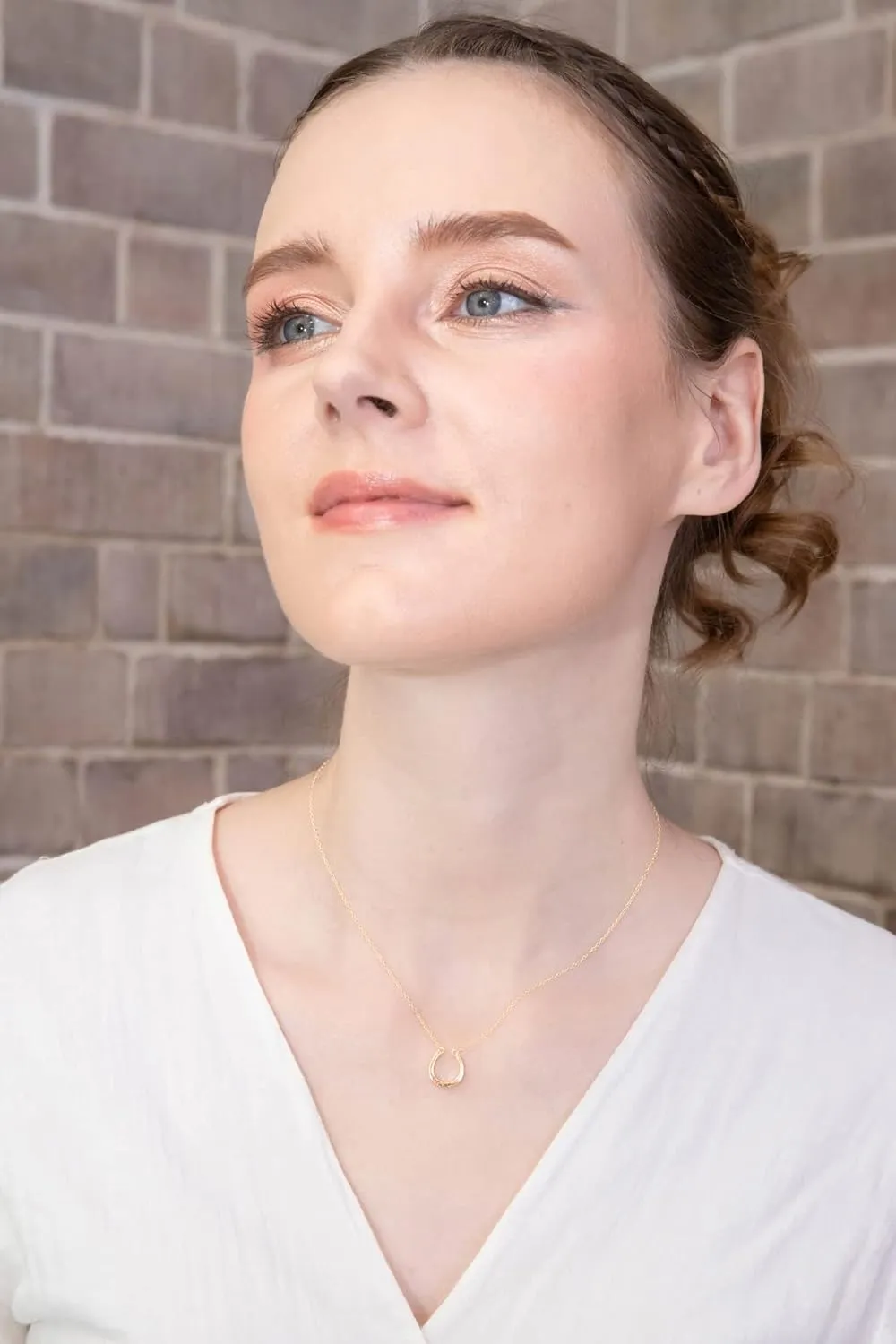 B. BRILLIANT Horseshoe Necklace for Women Men, Layered Necklace, Short Minimalist Dainty Choker Charm Chain Necklace Sterling Silver, Gold or Rose Gold