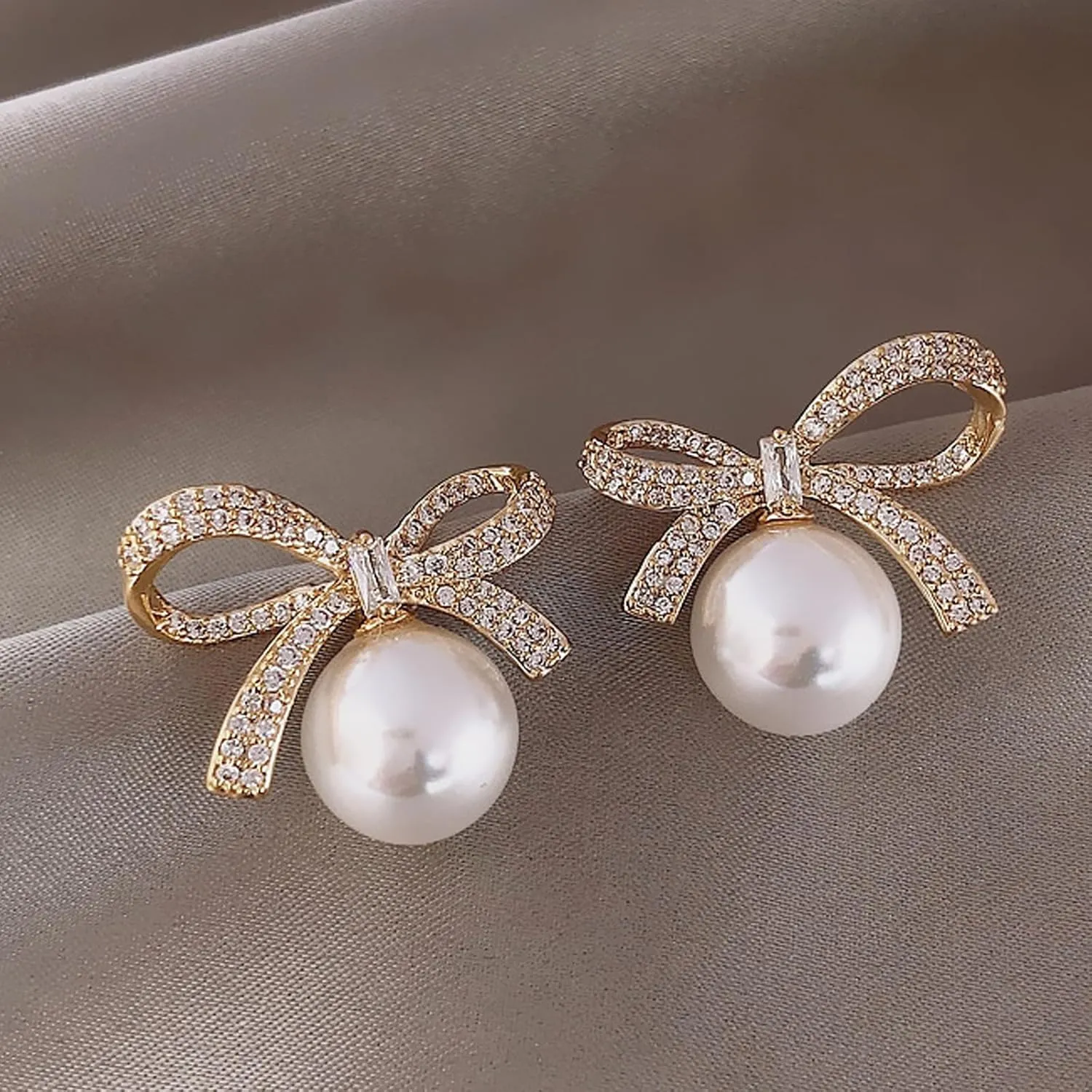 Bow Earrings for Women Trendy Rhinestone Bow Pearl Dangle Earrings for Women Cute Stuff Bow Jewelry Prom Wedding Party Valentines Day Gifts