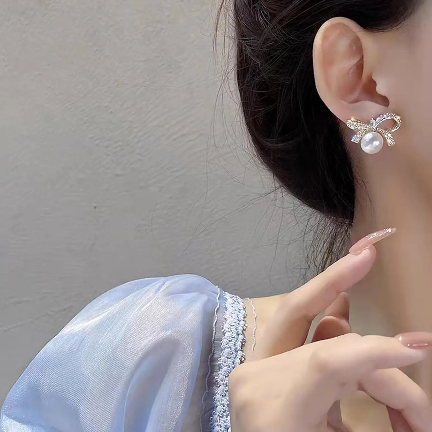 Bow Earrings for Women Trendy Rhinestone Bow Pearl Dangle Earrings for Women Cute Stuff Bow Jewelry Prom Wedding Party Valentines Day Gifts