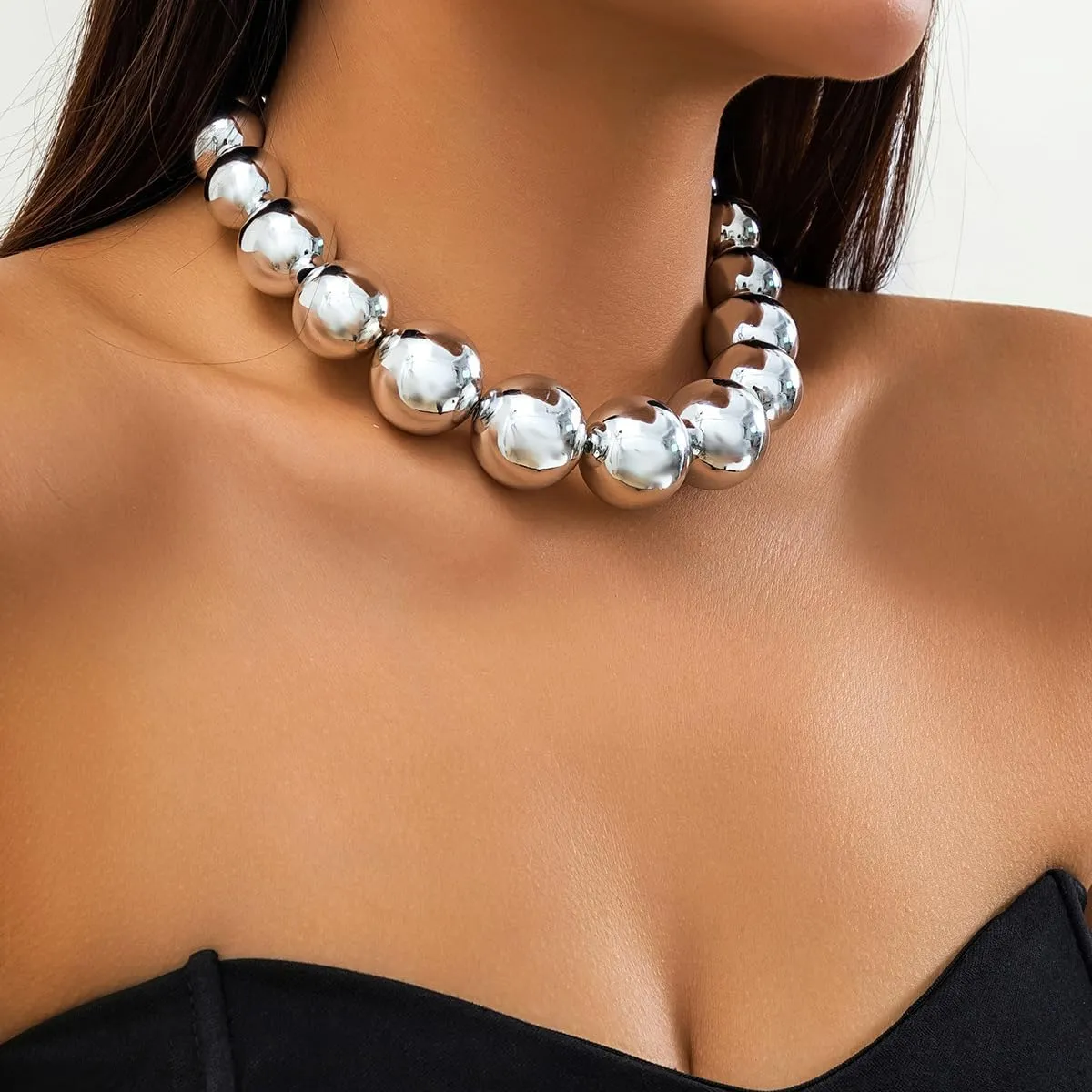 Chunky Gold Bead Statement Choker Necklaces for Women Large Exaggerated Boho Gold Ball Chain Necklace Trendy Jewelry Accessories Gift