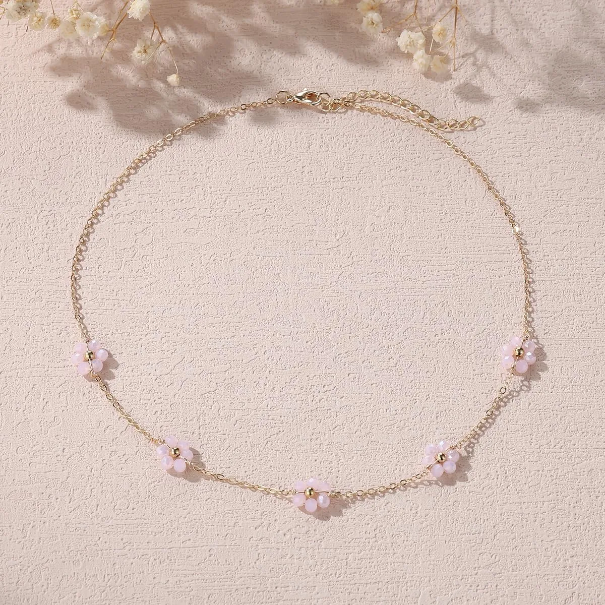 Daisy Flower Choker Necklace 14K Gold Plated Beaded Pearl Choker for Women Jewelry Gifts