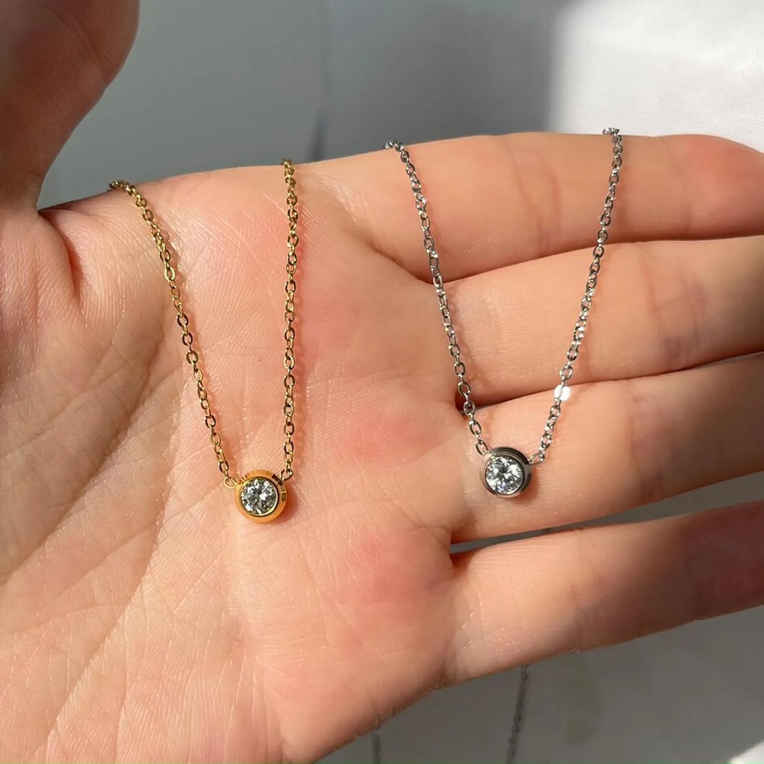 Gold Diamond Pendant Necklace for Women, 18K Gold Plated CZ Solitaire Necklace Dainty Gold Layered Cubic Zirconia Choker Necklaces Trendy Jewelry