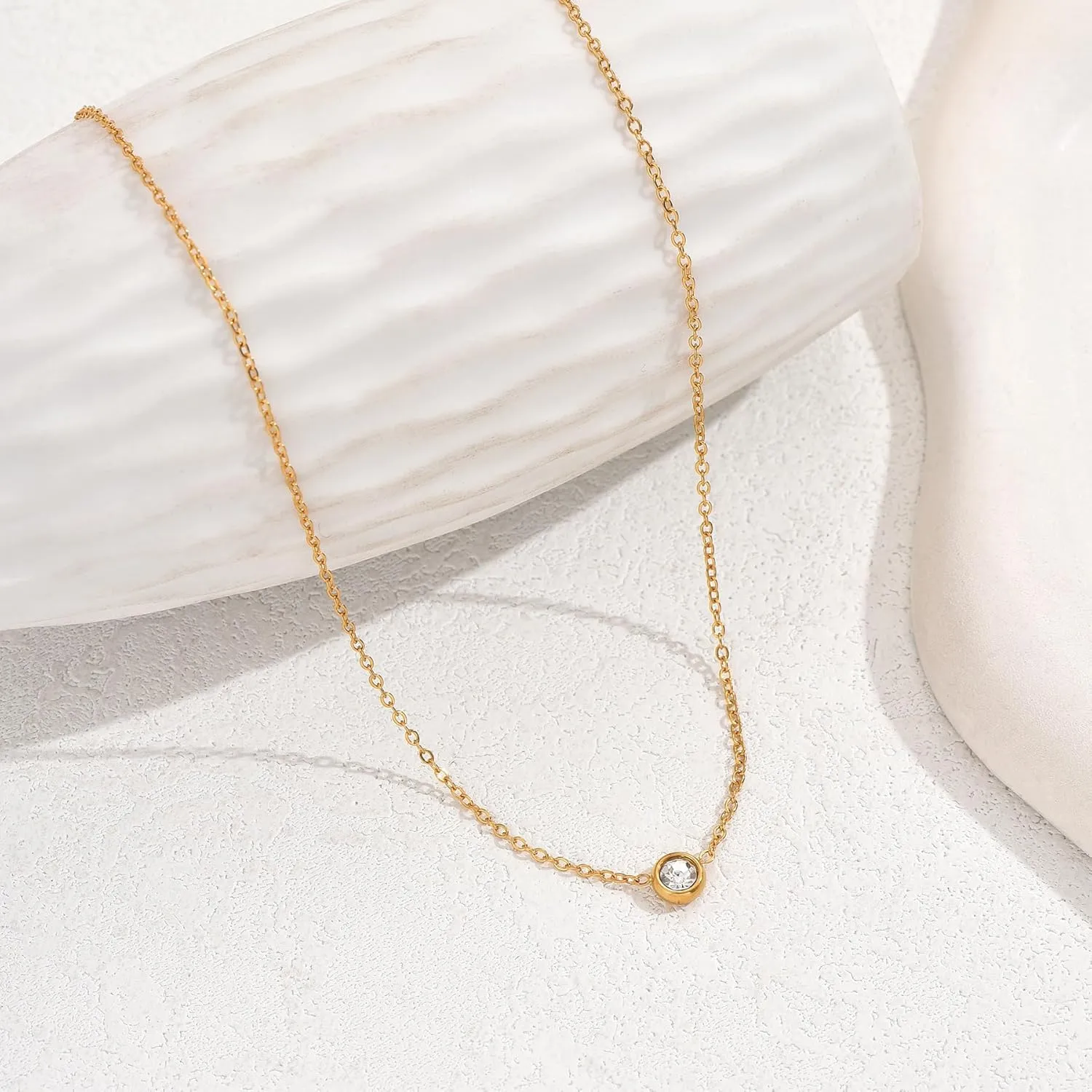 Gold Diamond Pendant Necklace for Women, 18K Gold Plated CZ Solitaire Necklace Dainty Gold Layered Cubic Zirconia Choker Necklaces Trendy Jewelry