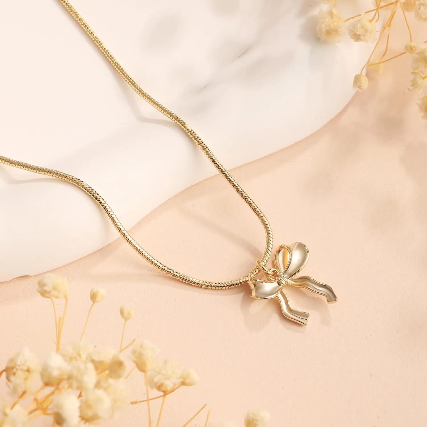 Gold Necklace for Women - Bow Necklace 14K Dainty Gold Necklace Cute Small Tiny Bow Pendant Choker Chain Necklace Trendy Necklaces for Women Gold Jewelry Gift