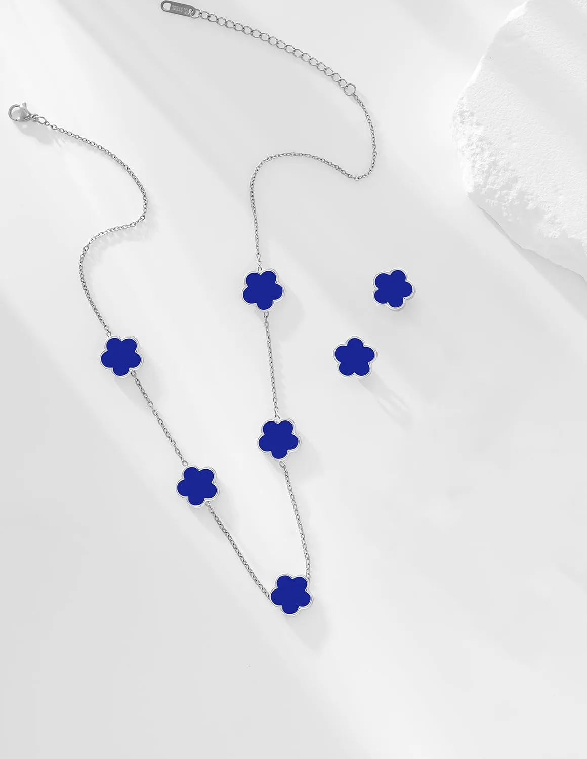 Gold Plated Stainless Steel Flower Necklace and Stud Jewelry Set for Women