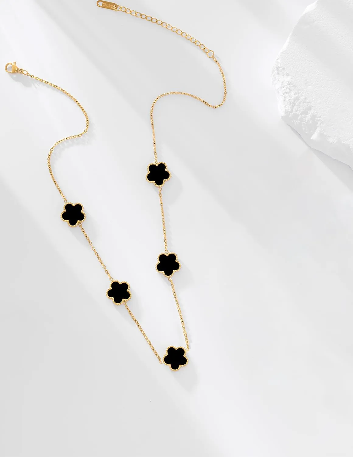 Gold Plated Stainless Steel Flower Necklace Jewelry for Women