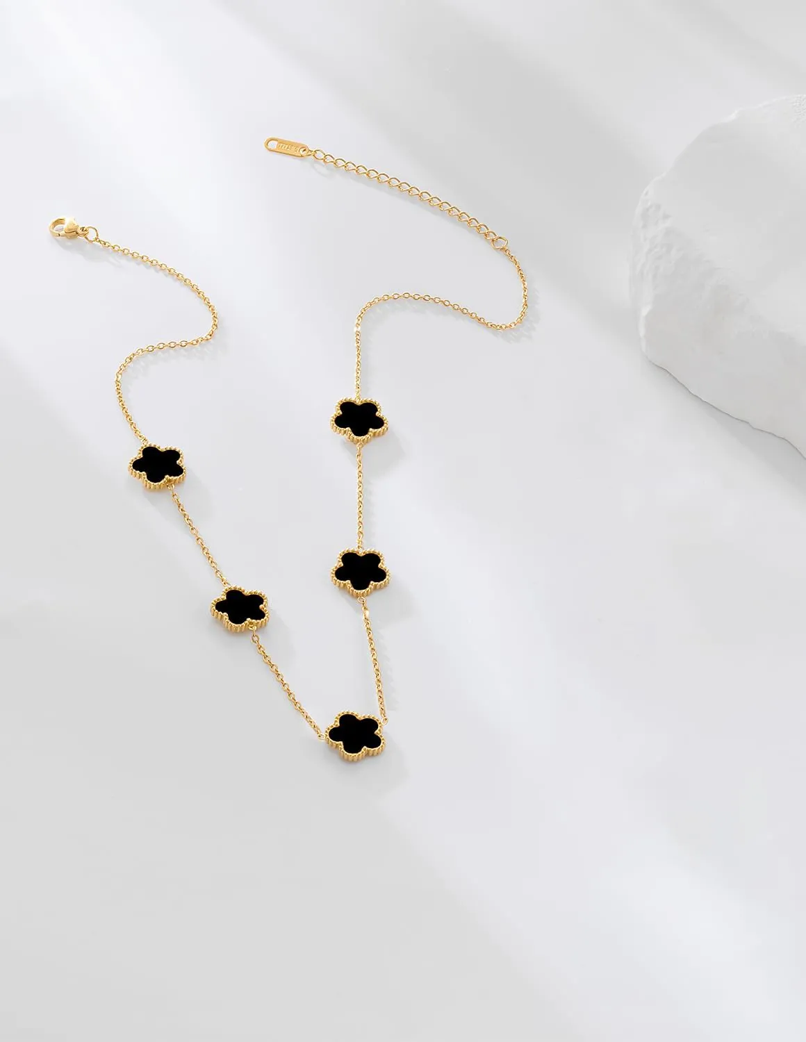 Gold Plated Stainless Steel Flower Necklace Jewelry for Women