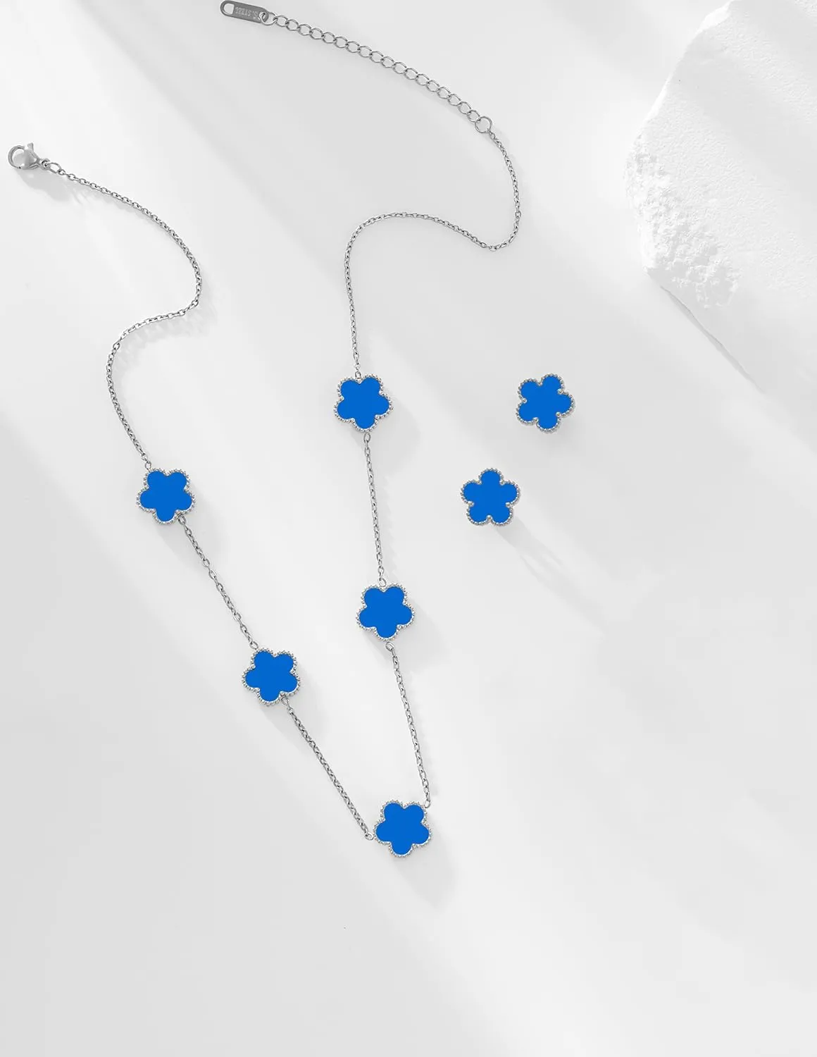 Gold Plated Stainless Steel Four Leaf Clover Necklace and Stud Jewelry Set for Women