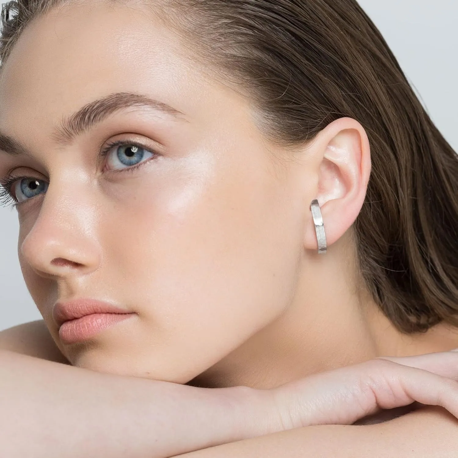 Handmade stud earrings Gold sterling silver dainty huggie studs Minimalist silver stud earrings silver earrings geometric earrings hypoallergenic huggie