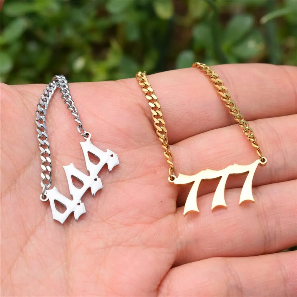 HUTINICE Angel Number Necklace, 18K Gold Plated Dainty 111 222 333 444 555 666 777 888 999 Pendants Choker Necklace For Women Numerology Minimalist Jewelry