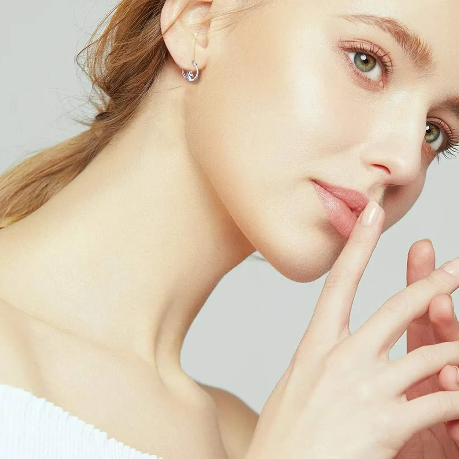 Hypoallergenic Panda/Unicorn/Hummingbird/Dolphin Hoop Earrings for Women 925 Sterling Silver Animal Huggie Hoop Earrings Jewelry Gifts for Sensitive Ears