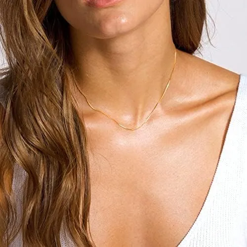 Jewelry Affairs Solid 925 Sterling Silver, 22K Gold Plated Box Style Chain Necklace, 0.8mm