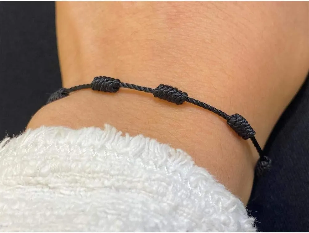 kelistom Handmade 7 Knots Red String Bracelet for Protection, Evil Eye and Good Luck, Amulet for Success and Prosperity, Friendship Bracelets for Women Men Teens