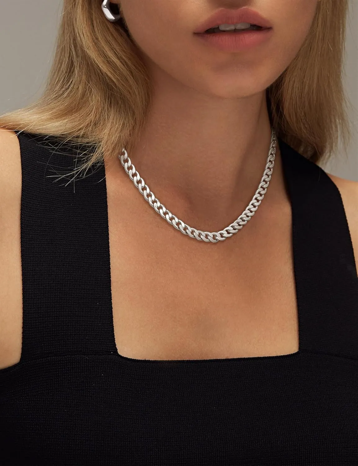 Moodear Gold Necklace for Women 14K Dainty Chunky Gold/Sliver Chain Necklace Cuban Link Paperclip Chain Choker Toggle Clasp Layered Pearl Pendent Necklace for Women Trendy Fashion Jewelry