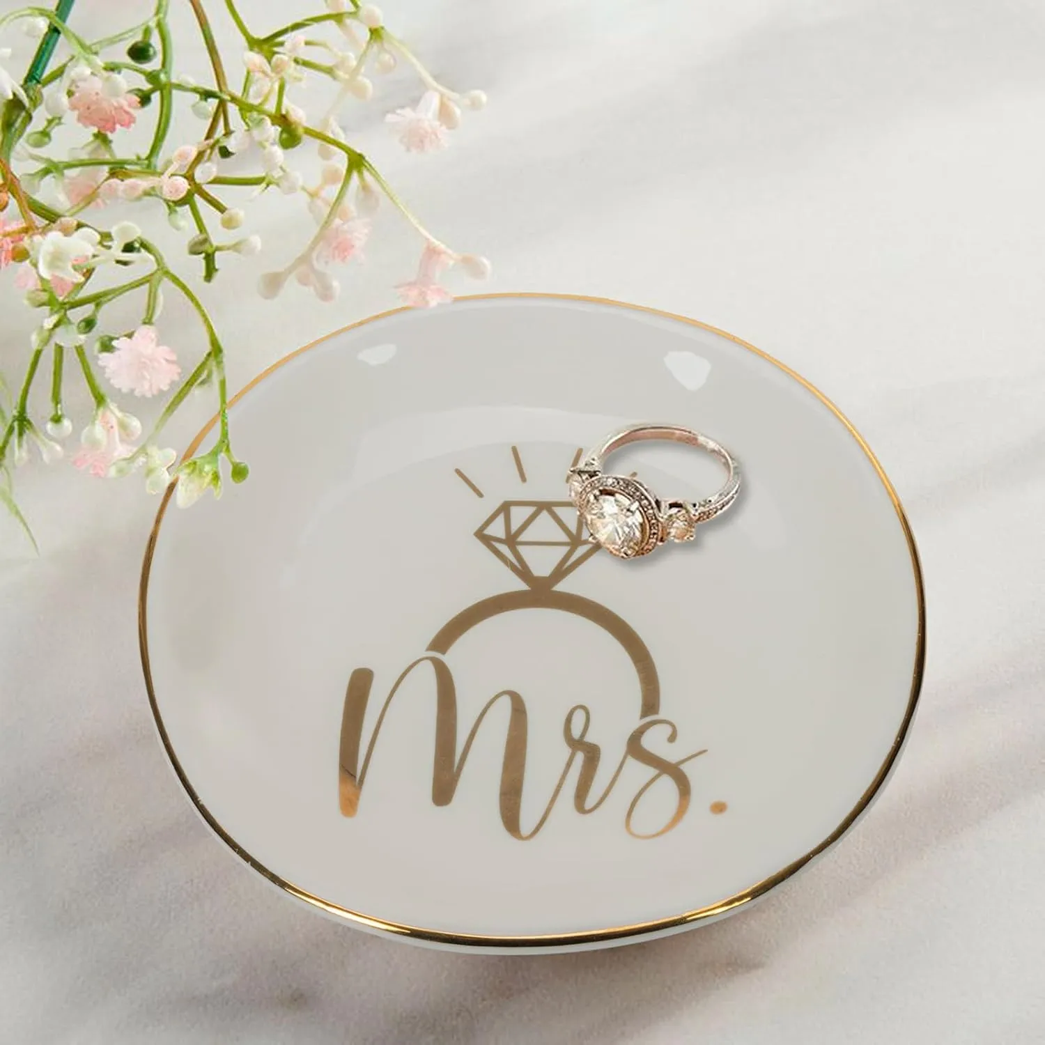 Mrs Engagement-Ring-Dish Wedding-Ring-Dish-Holder Ceramic-Jewelry-Tray for Fiance Bridal Her Women Ladies Girls