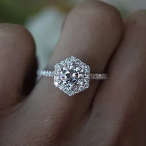 Platinum Plated Moissanite Princess Artificial Diamond Ring Emerald Cut Sterling Silver and Cubic Zirconia Wedding Ring Engagement Band (7)