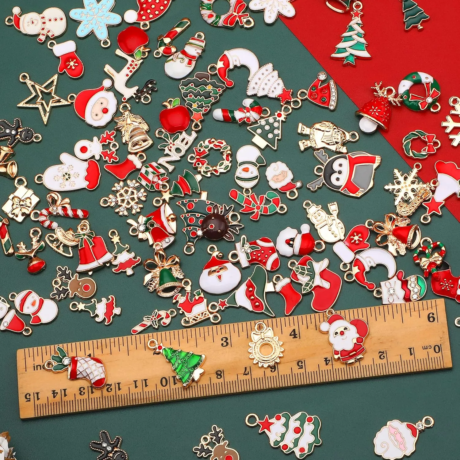 SANNIX 110Pcs Christmas Charms Gold Enamel Jewelry Making Charms Pendant for DIY Xmas Bracelet Necklace Earring Craft Supplies