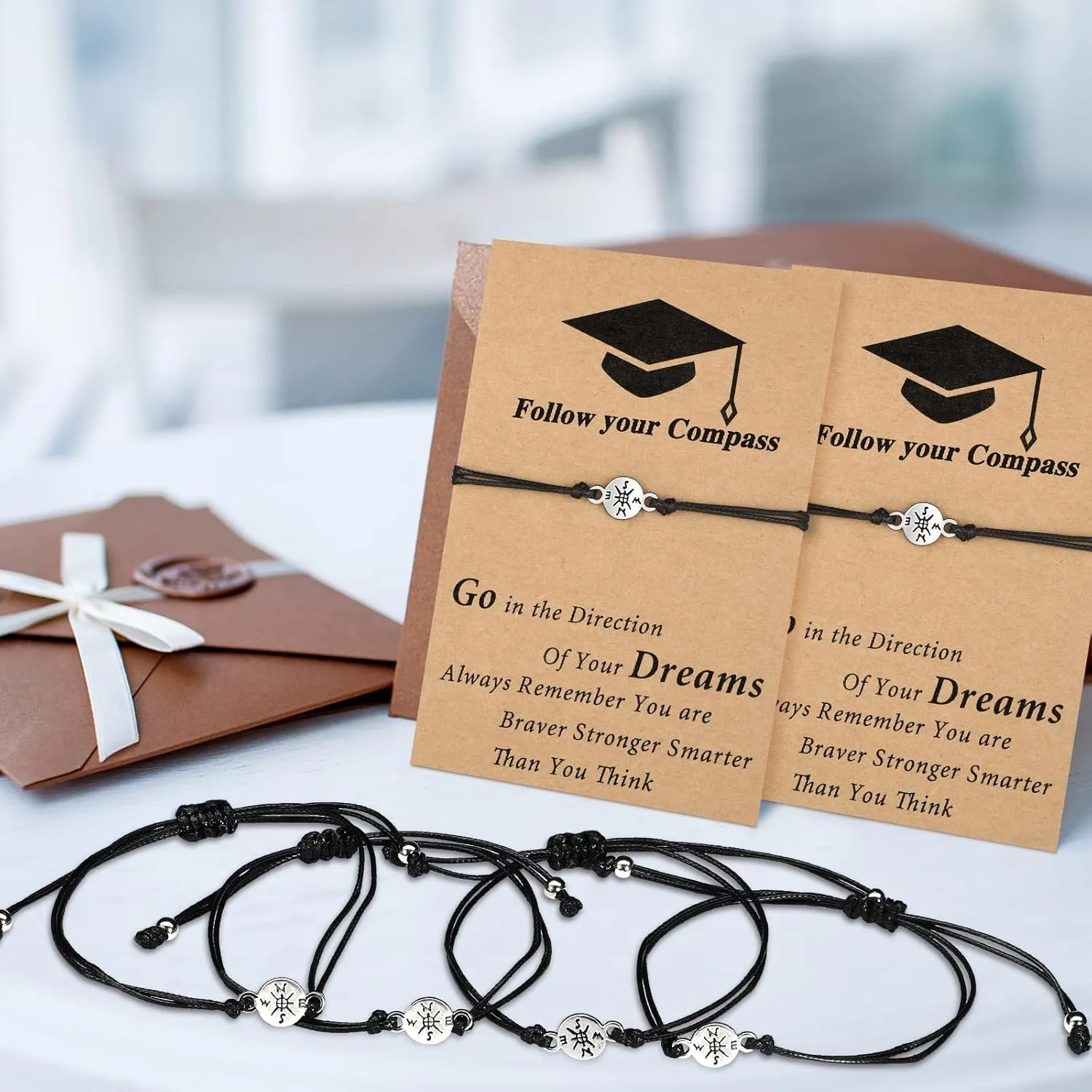 Sureio 10 Pieces 2025 Graduation Gifts for Her/Him Adjustable Compass Bracelets Class of 2025 Grads Gifts High School Senior Night for College University Middle School Students Present