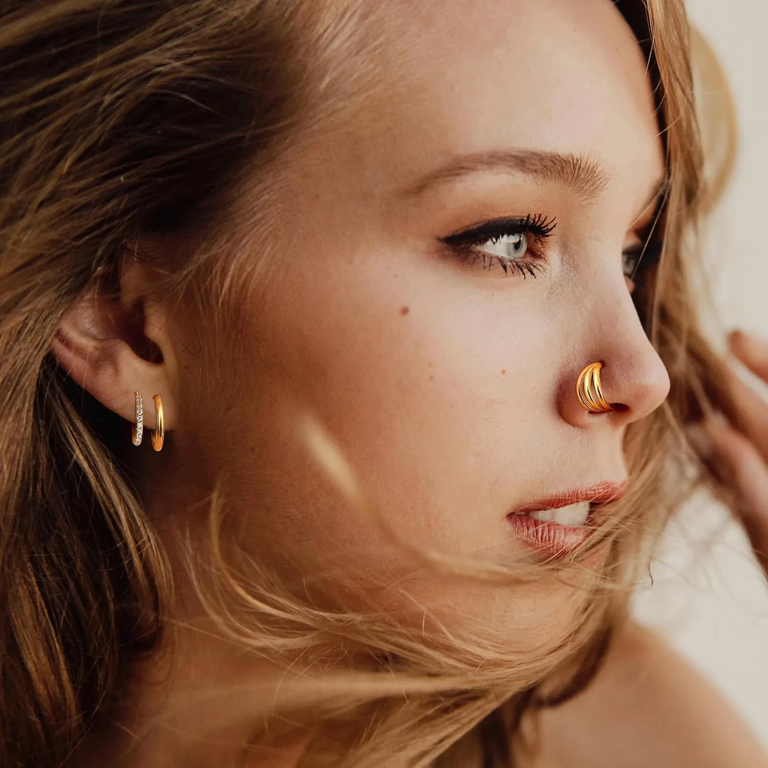 THUNARAZ 18G 16G Nose Rings Hoop for Women Men 5Pcs Surgical Steel CZ Opal Hinged Lip Nose Rings Daith Helix Cartilage Hoop Conch Rook Earrings Clicker Septum Body Piercing Jewelry 8mm 10mm