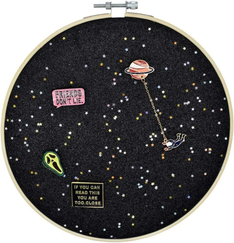 Wall Hanging Brooch Jewelry Storage Display Stand Enamel Pin Display Holder Earrings Necklace Glitter Pin Display Board with stars, Pin Collection Display, Canvas/leather Embroidery Hoop (Black)