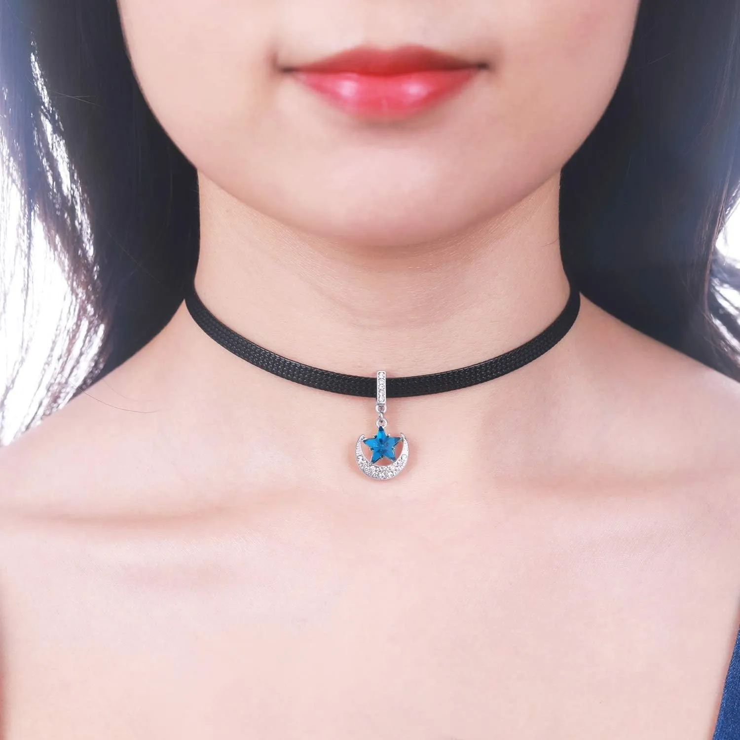 Yonhon Black Choker Necklace for Women,Gold/Siver Tone Choker Necklace with Elegant Pendant