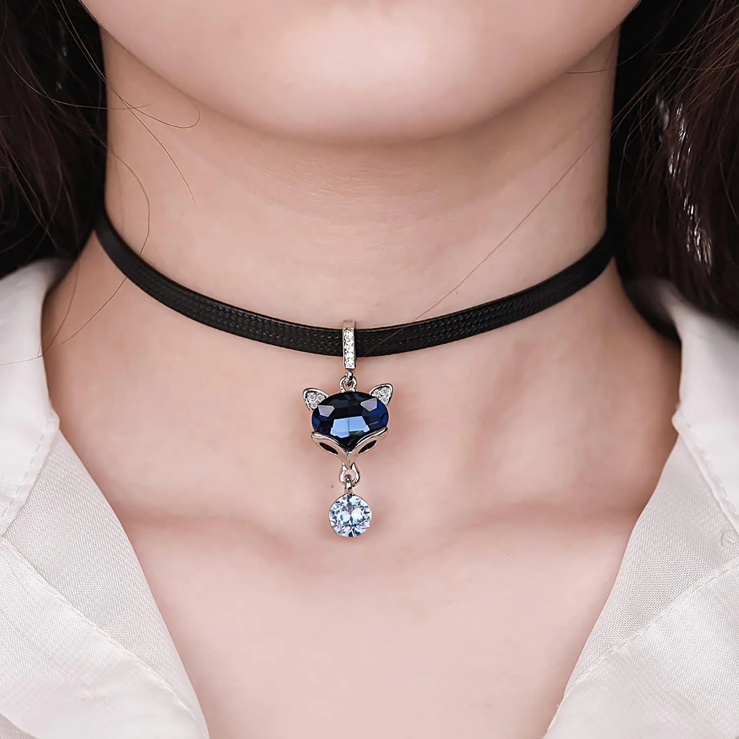 Yonhon Black Choker Necklace for Women,Gold/Siver Tone Choker Necklace with Elegant Pendant